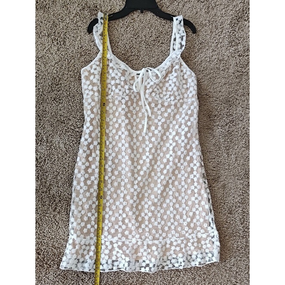 White Daisy Lace Mini Dress Tan Lining Ruffle Hem Sleeveless Summer Boho L